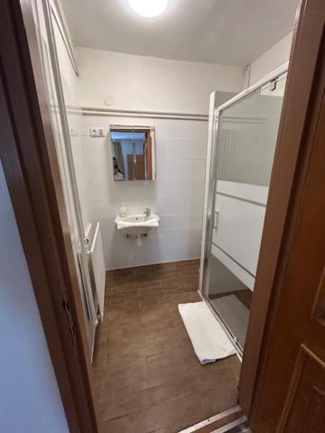 Corvin Panzio Bed & Breakfast เยอร์ ภายนอก รูปภาพ